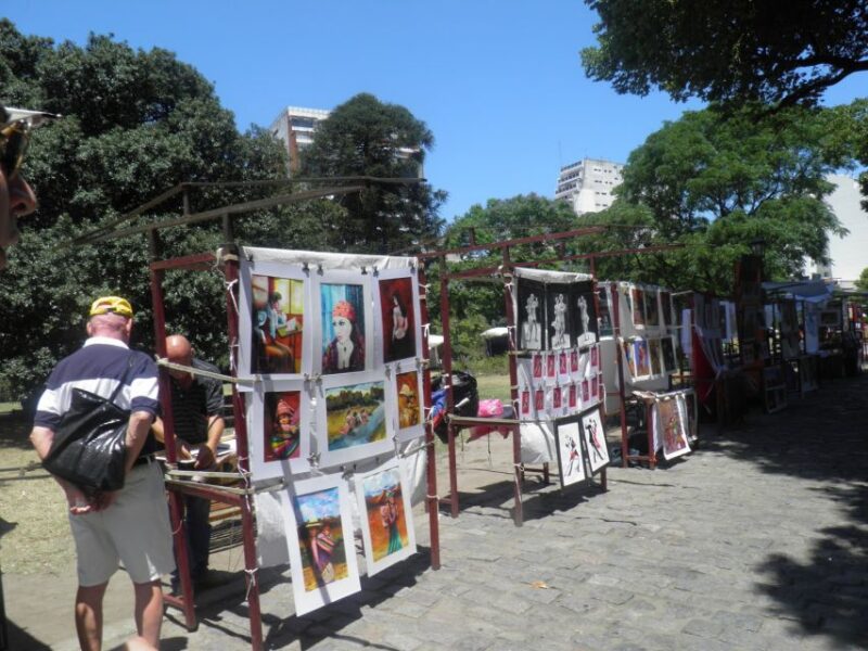 Buenos Aires: Private Recoleta Cemetery Walking Tour - What to Bring