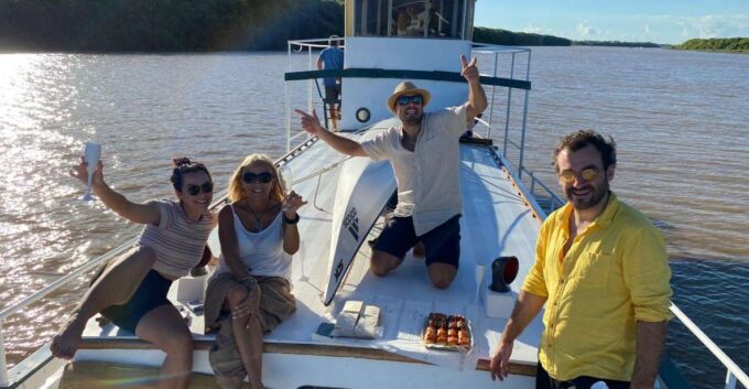 Buenos Aires: Tigre Delta Boat Tour With BBQ & Wine - Scenic Cruise Experience