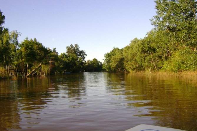 Buenos Aires: Tigre Premium With Boat Ride From Puerto Madero - Visiting the Local Market