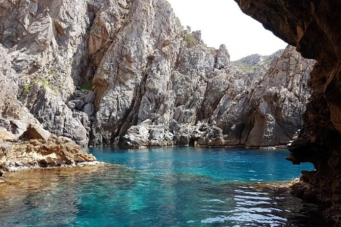 BUGGERRU TOUR Half Day in RUBBER (Sun and STOP BATH Between Caves and Coves) - About Your Stay