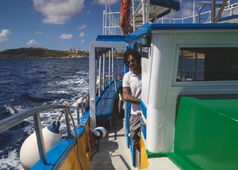 Bugibba: Scenic Sunset Cruise With Blue Lagoon Swim Stop - Onboard Amenities