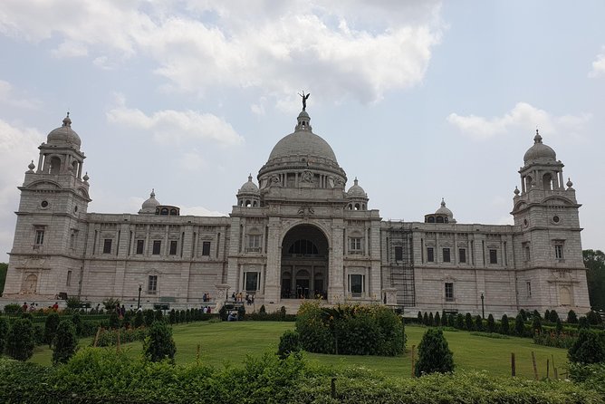 Build Your Own: Custom Private Tour of Kolkata With Transfers - Inclusions and Transportation