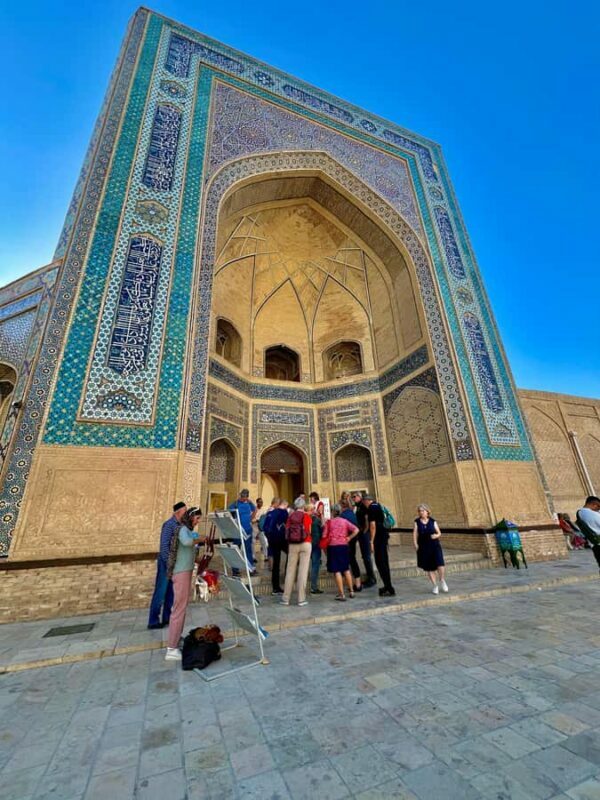Bukhara: Historical monument guided walking tour - FAQ