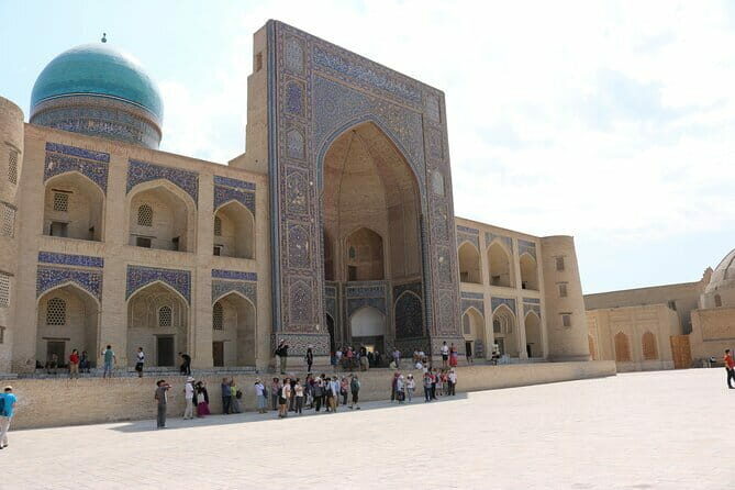 Bukhara: Private Guided Walking Tour with Hotel Pickup - Who Should Book This Tour?