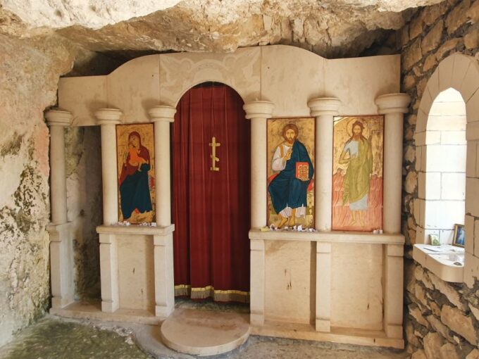 Bulgaria Private Tour: Basarabovo, Arbanasi, Veliko Tarnovo - Discovering Veliko Tarnovo