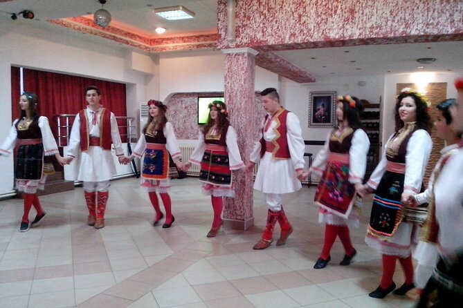Bulgarian Dinner With Show From Nessebar and Sunny Beach - Enjoy a Live Folklore Performance