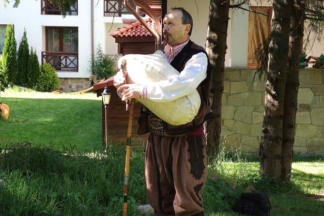 Bulgarian Dinner With Show From Nessebar and Sunny Beach - Convenient Transportation and Meeting Details
