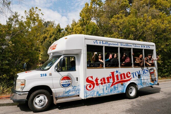 Bundle & Save: Celebrity Homes Tour with Hop-On Hop-Off Bus - A Practical Look at the Celebrity Homes and Los Angeles Hop-On Hop-Off Tour