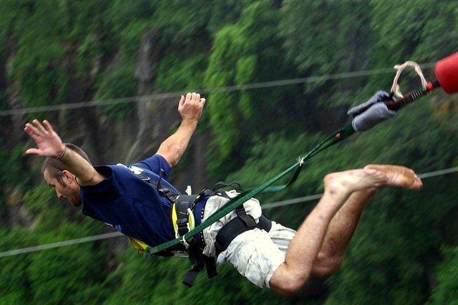 Bungee Jumping at The Victoria Falls Bridge - Key Points