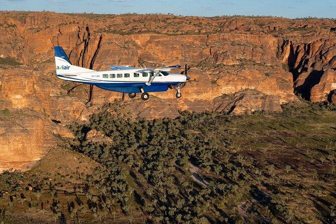 Bungle Bungle Flight & Domes To Cathedral Gorge Walking Tour - Booking and Availability