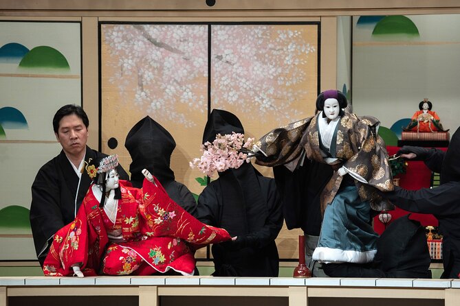 BUNRAKU Performance by National Theatre in Oimachi, Tokyo - Attending the Bunraku Performance