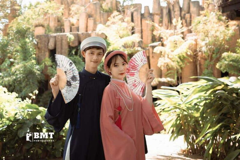 Buon Ma Thuot: Ao Dai Photoshoot at Pagoda or Walking Street - Photoshoot Details