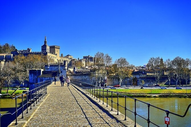 Burgundy Wine Tour - Private Tour With Professional Tour Guide ! - Meeting and Pickup