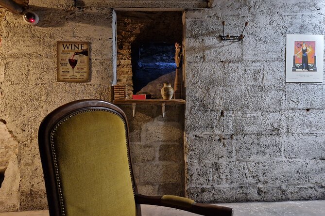 Burgundy Wines Masterclass in Dijon - Transportation and Location