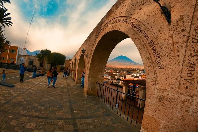 Bus City Tour Arequipa - Guided Visit by Bus - Itinerary and Highlights