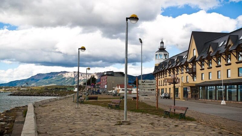 Bus El Calafate (Argentina) to Puerto Natales (Chile) - Booking Information