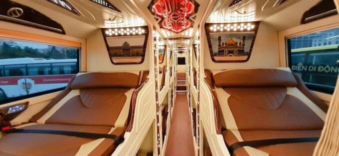 Bus Hanoi to Ha Giang With Pick up Hotel in Old Quarter - Scenic Journey