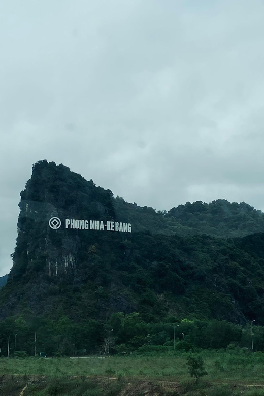 BUS TOUR HUE - PHONG NHA - Included Amenities