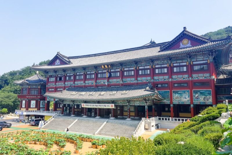 Busan: Day Trip With Gamcheon Culture Village and Sky Walk - Yongdusan Park and Yeongdo Bridge