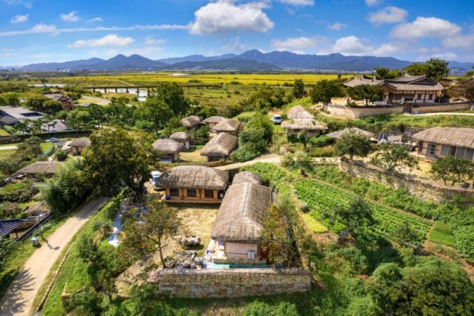 Busan: Gyeongju UNESCO World Heritage Guided Day Tour - Booking and Cancellation