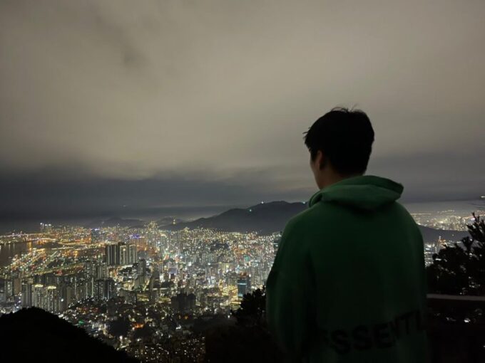 Busan: the Best Night View Small Group Tour - Refreshments at Local Café