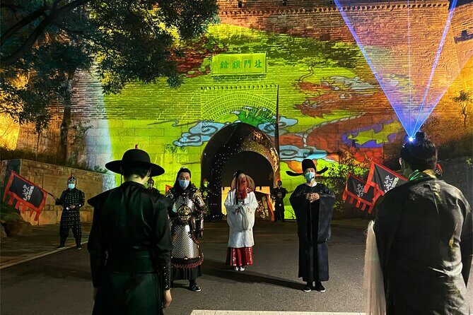 BusDa-Sunset Glow at Badaling Great Wall Night Bus Tour w/ Ticket - FAQ