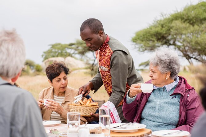 Bush Lunch in the Wild in Serengeti & Tarangire National Parks - Key Points