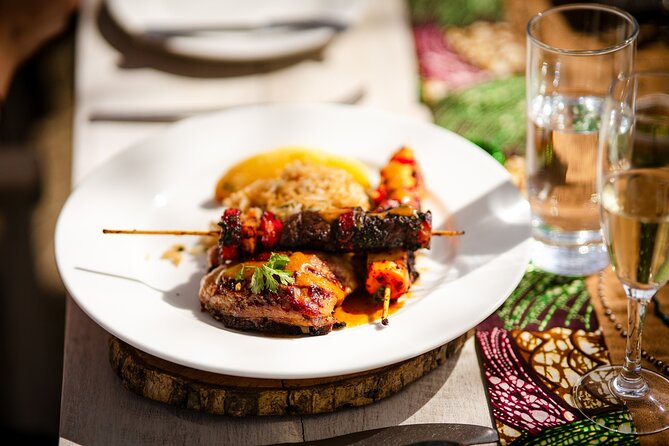 Bush Lunch in the Wild in Serengeti & Tarangire National Parks - Tour Details