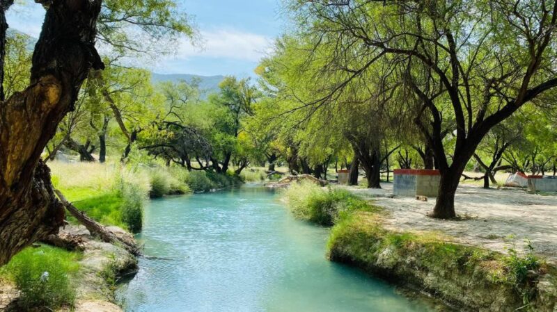 Bustamante Groutes Tour, With Guide, Transfer and Tickets - Accessibility and Language