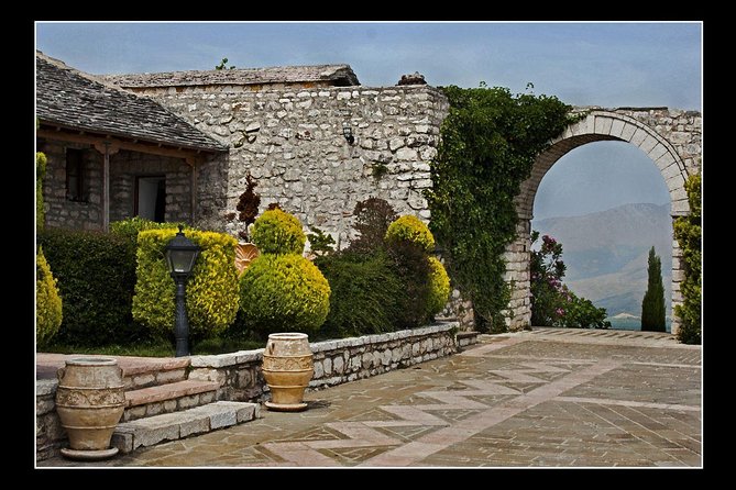 Butrint, Ksamil, Blue Eye, Lekuresi Castle. All-In-One Daytrip. - Blue Eye Spring