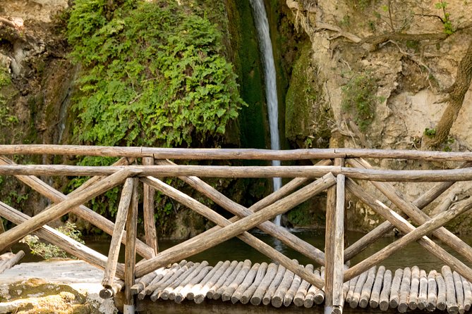 Butterfly Valley and Seven Springs Valley Self-guided Transfer - Physical Requirements and Restrictions