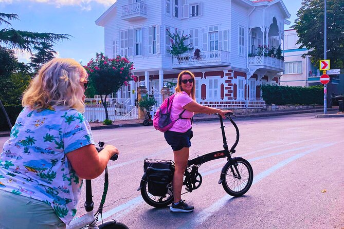 Buyukada E-Bike Tour With Local Tour Guide - Meeting and Pickup