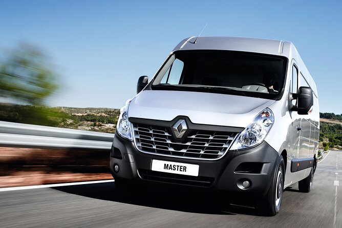 Buzios Minivan Private Transfer to and From Rio De Janeiro - Key Points