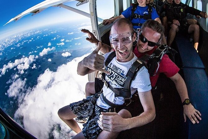 Byron Bay Tandem Skydive - Booking and Reservations
