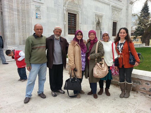 Byzantine and Ottoman Relics Full Day Walking Tour in Istanbul - Visiting Topkapi Palace