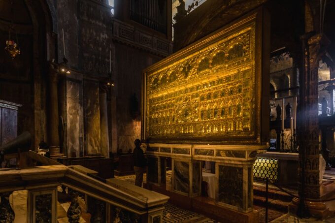 Byzantine Venice: St. Marks Basilica Visit & Walking Tour - Rescheduling and Refunds