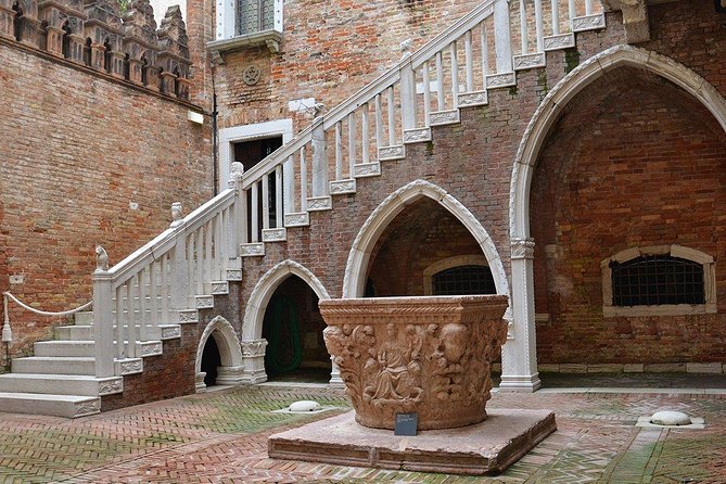 Ca Doro - Franchetti Gallery Ticket in Venice - Breathtaking Canal Views