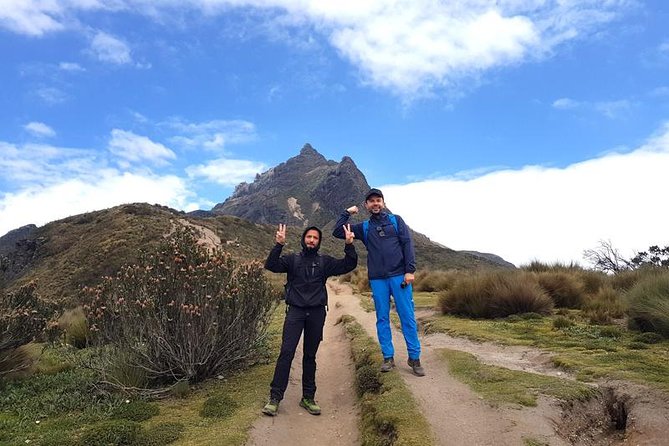 Cable Car Quito - Trekking Volcano Pichincha Full Day - Private Exploration Experience