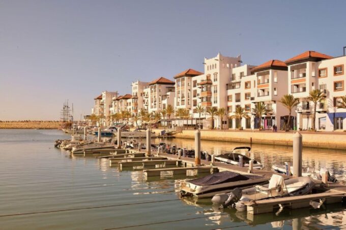 Cable Car Ticket & Guided City Tour & Camel Ride Barbecue - Tour Inclusions and Languages