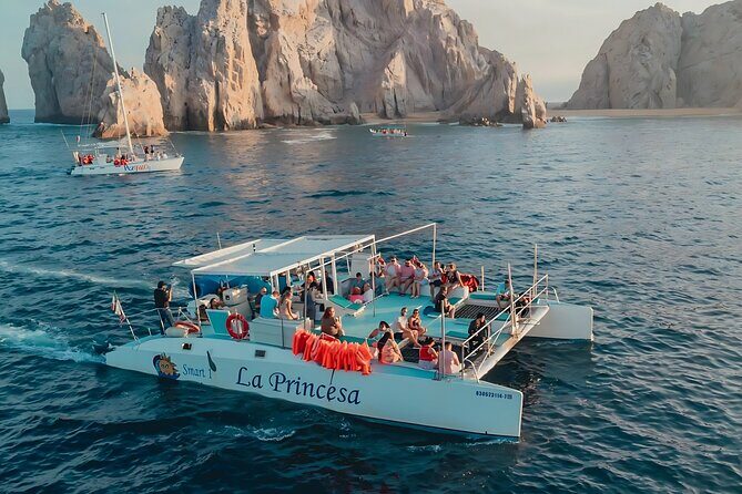 Cabo Catamaran Cruise Arch, Snorkeling, Open Bar & Snacks - An In-Depth Look at the Cabo Catamaran Cruise