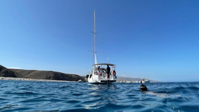 Cabo De Gata Natural Park: Sunset Sailing Tour With Cava - Participant Capacity