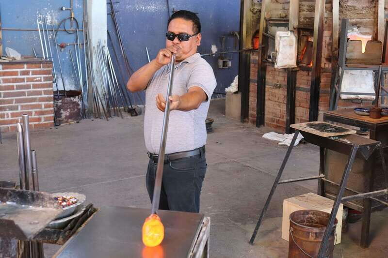 Cabo Encounter with Optional Clear Boat and Lunch - Cultural and Artistic Encounters