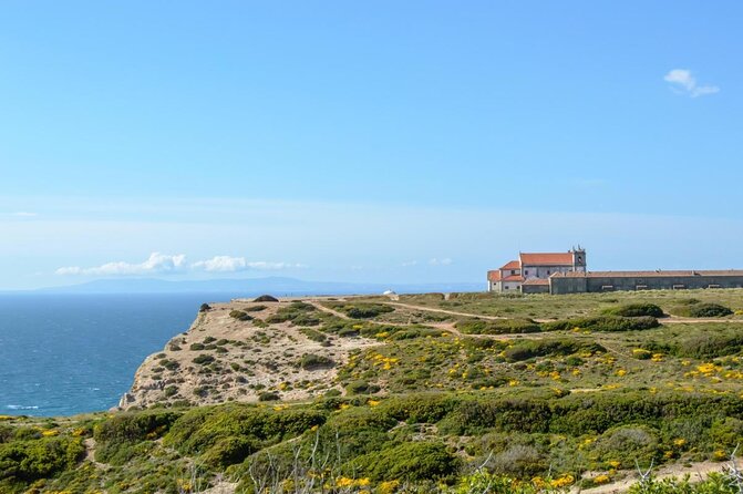 Cabo Espichel Jeep Tour With Visit to the Dinosaur Footprints - Accessibility Information
