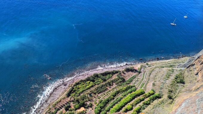 Cabo Girão: Immersive Private Tour - Optional Cable Car Experience