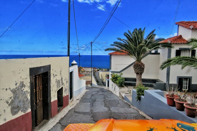 Cabo Girão & Mountains 4x4 Tour - Booking and Cancellation