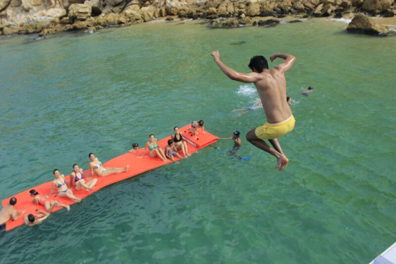 Cabo San Lucas: 4-Hour Private Catamaran up to 12 People - Inclusions and Amenities