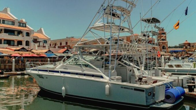 Cabo San Lucas: Arch Trip by Yacht 1 Hour - Cancellation and Reservation