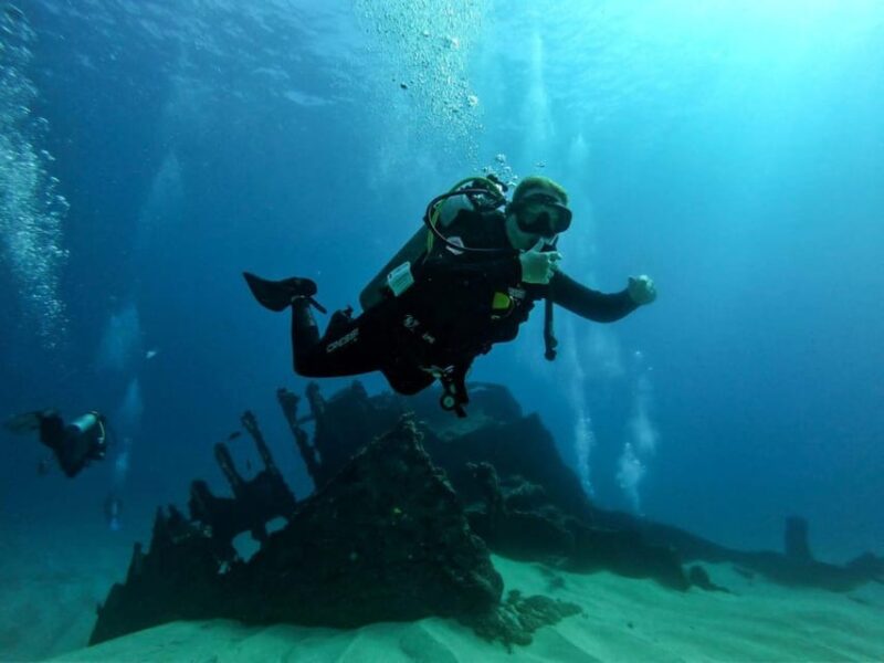 Cabo San Lucas Bay: SCUBA Dive X2 Tanks - Key Points