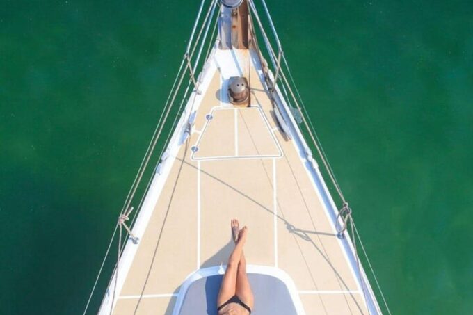 Cabo San Lucas: Snorkeling and Sailing Cruise With Lunch - Suitability and Restrictions