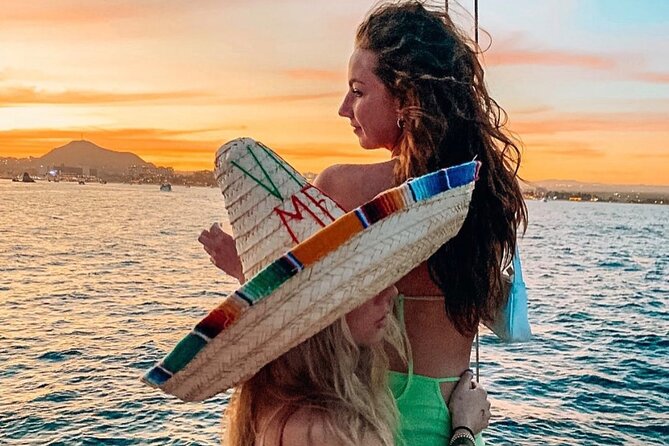 Cabo San Lucas Sunset Cruise With Open Bar and Snacks - Customer Reviews and Ratings